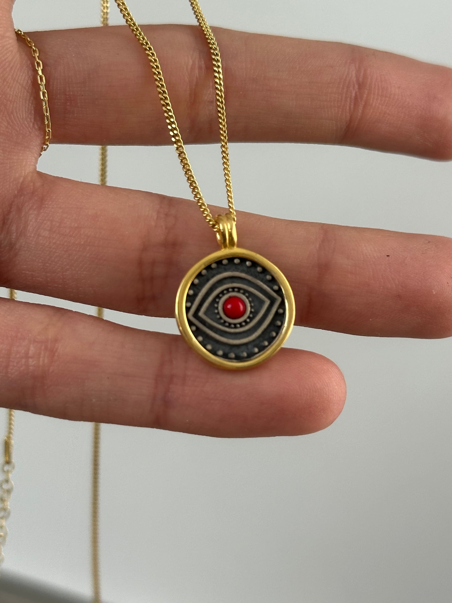 The 925 Eye Curse necklace