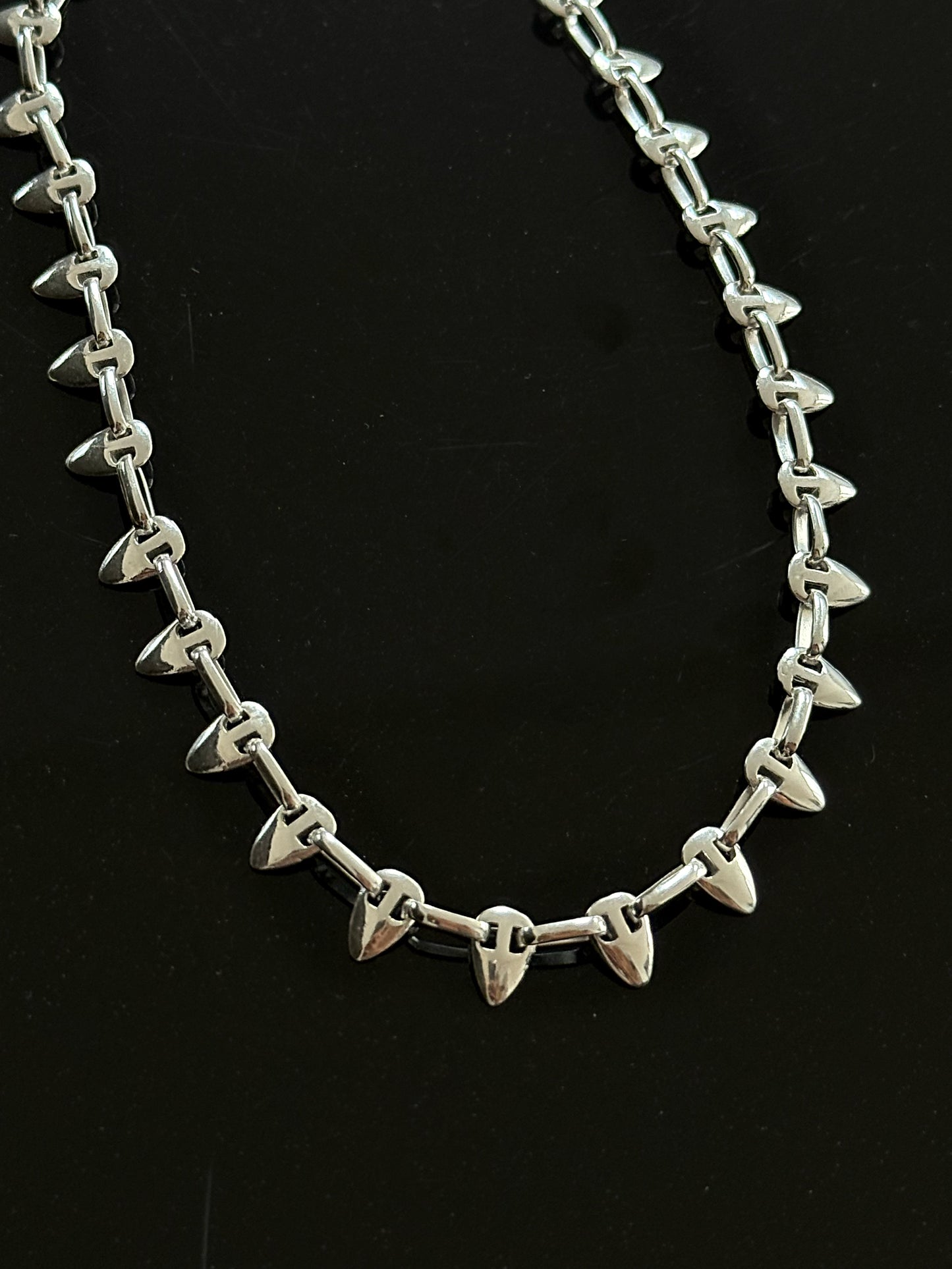 Thorn chain