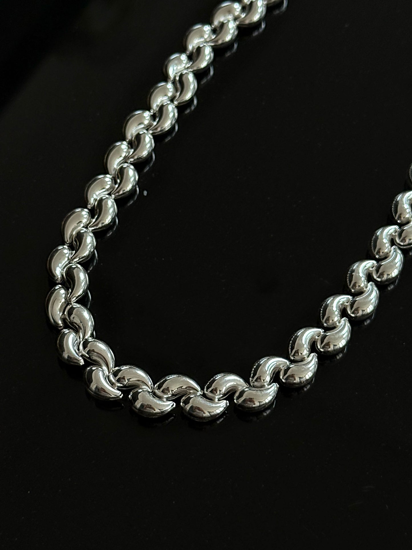 Drop chain