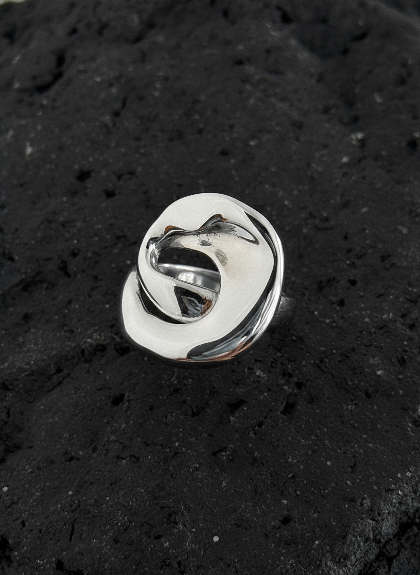 Niora Ring