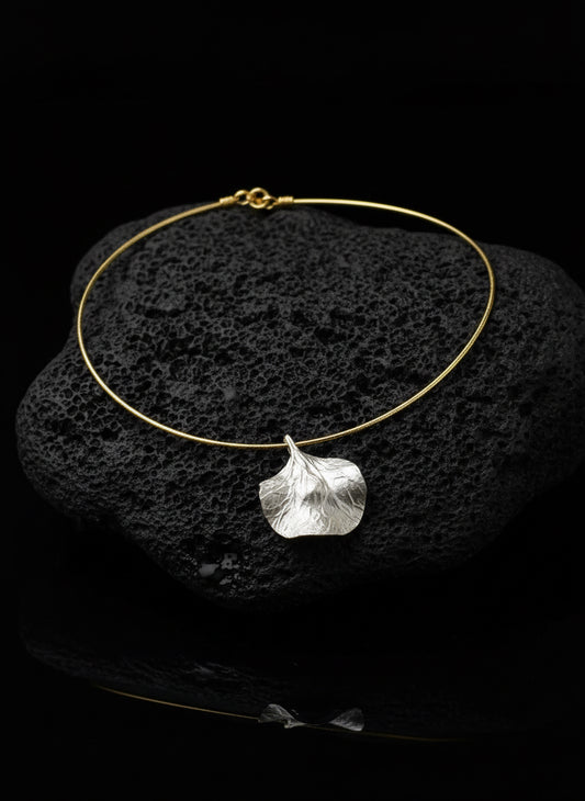 Irregular Choker Necklace