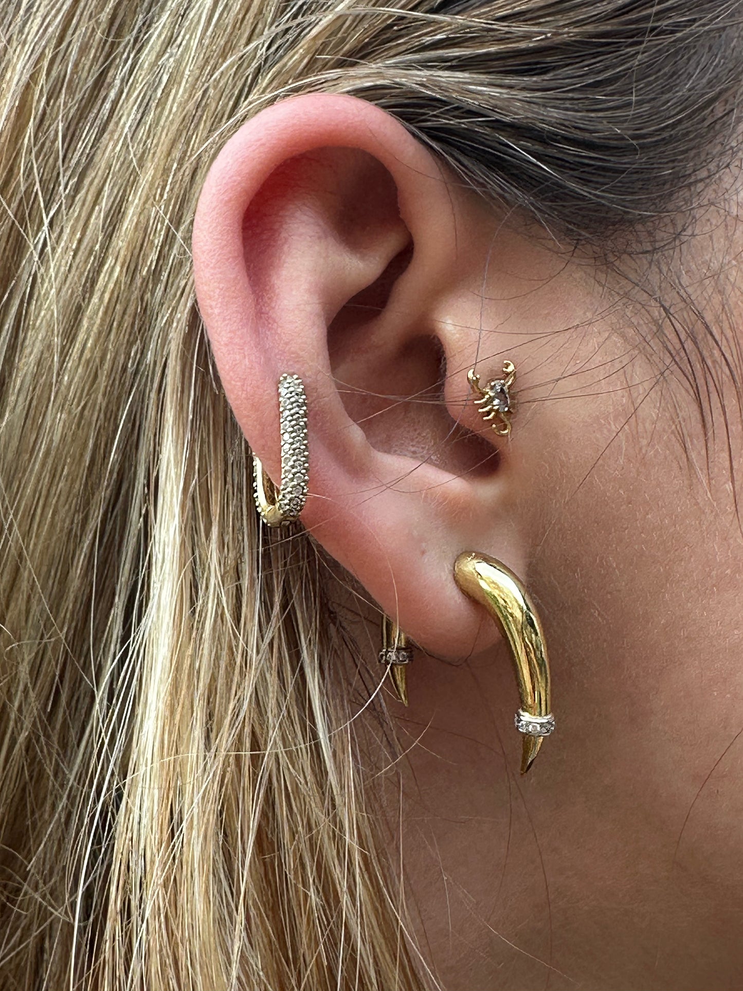 Savra earring