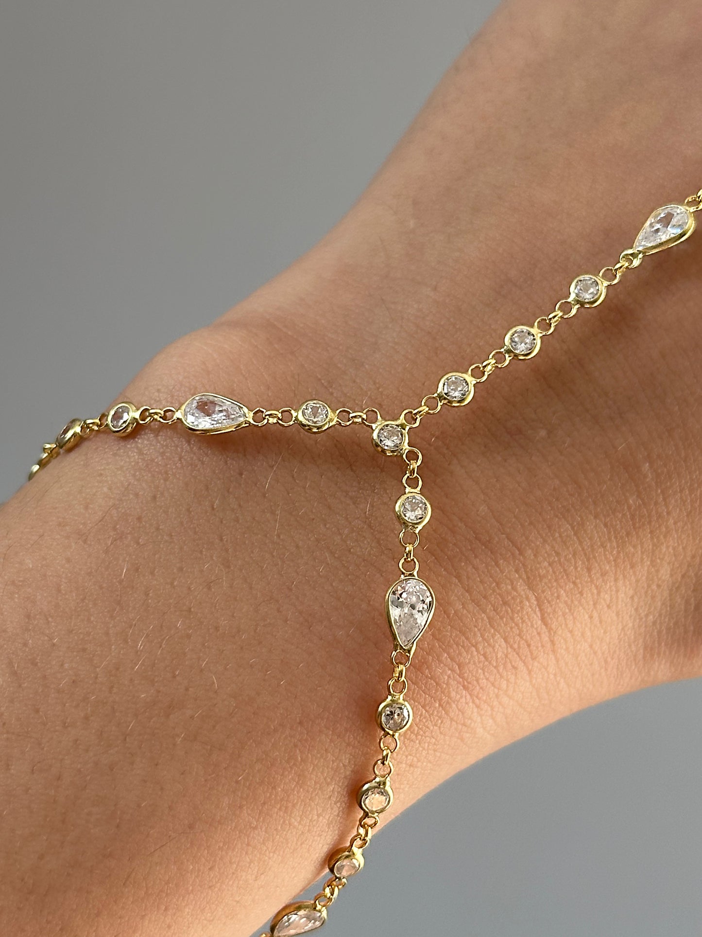 Shiny Line handcuff
