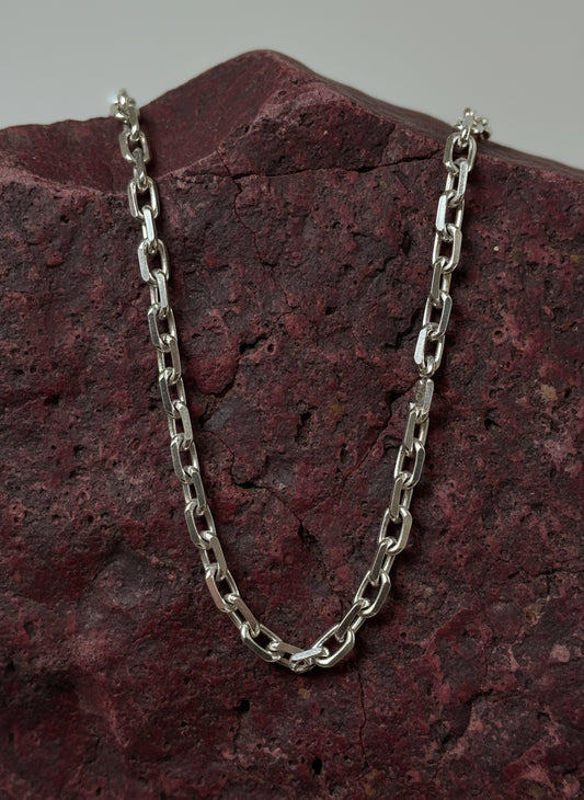 Must Have zincir kolye