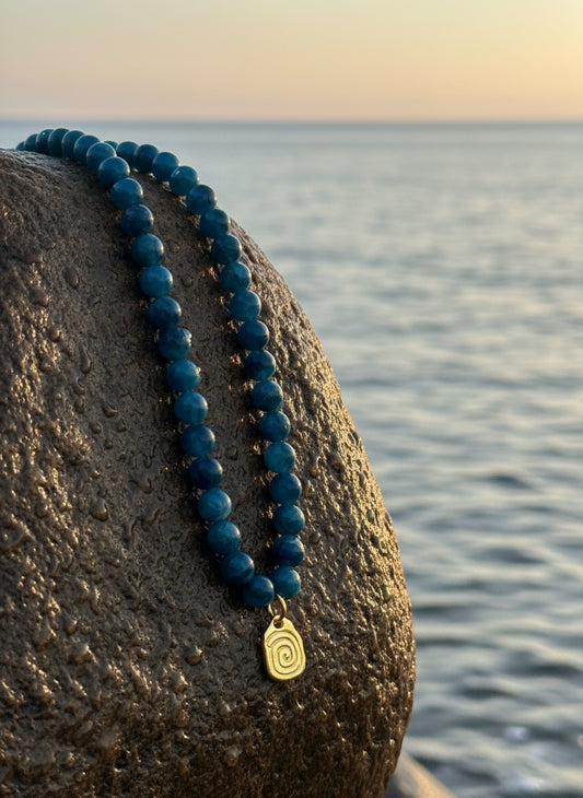 Spiralis necklace