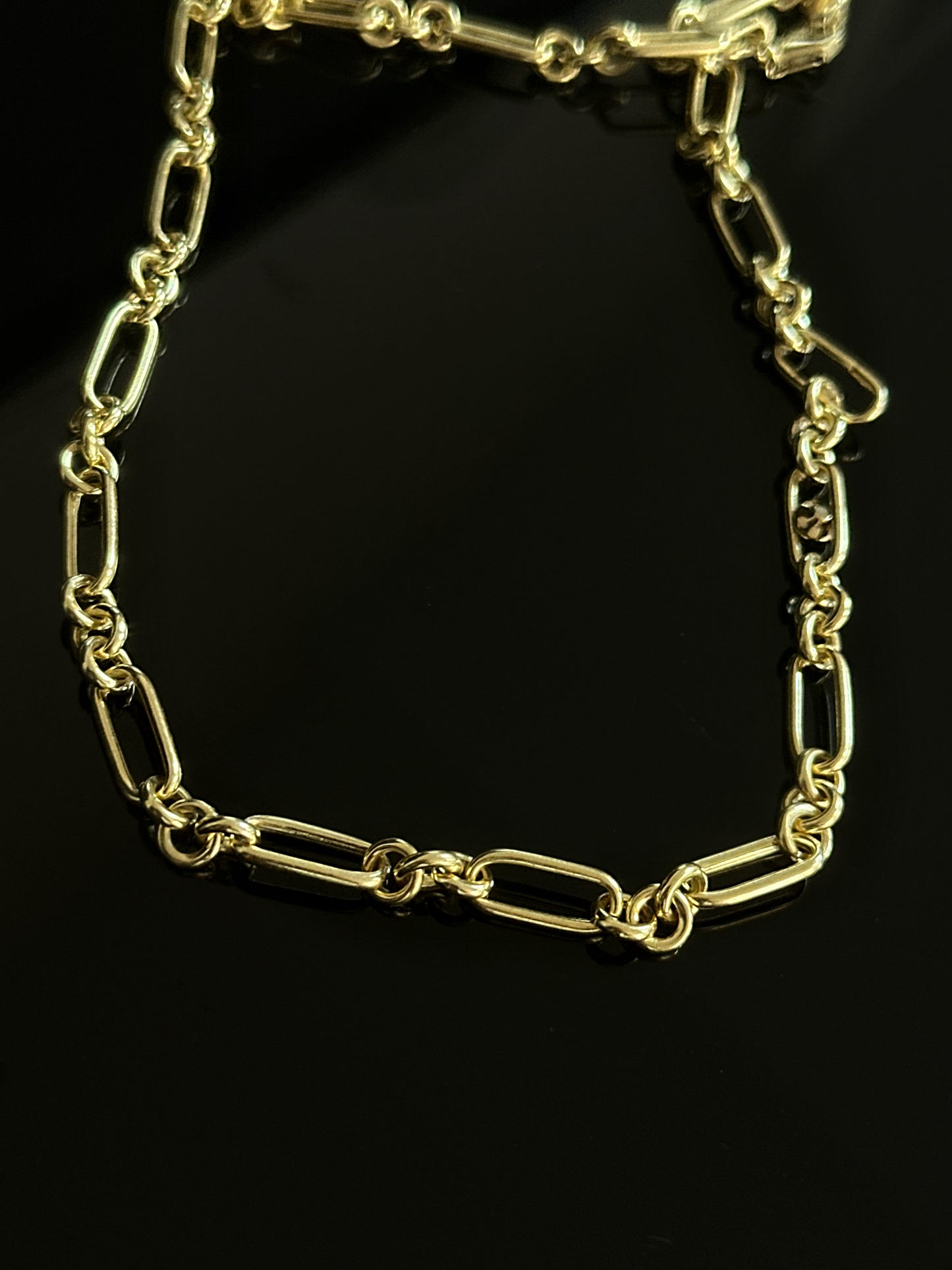 Nexa chain necklace