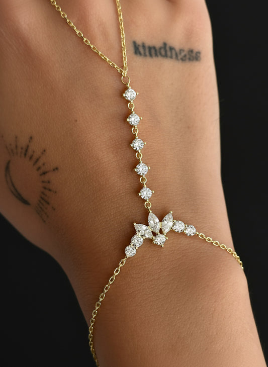 925 Freda Hand Bracelet