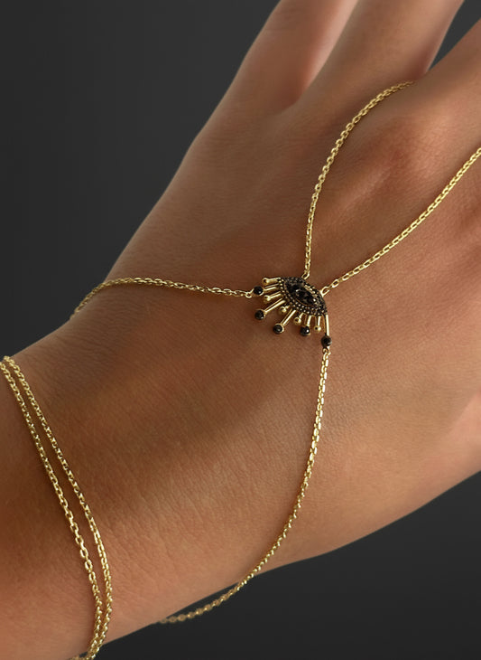 Onyxa Hand bracelet