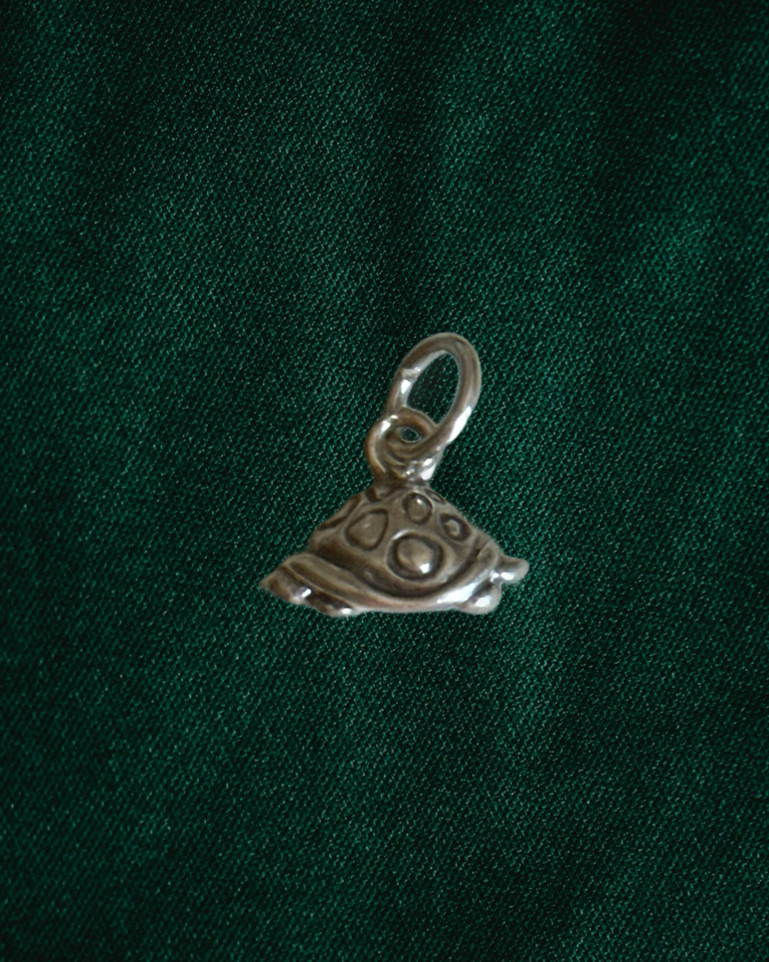 Snail charm