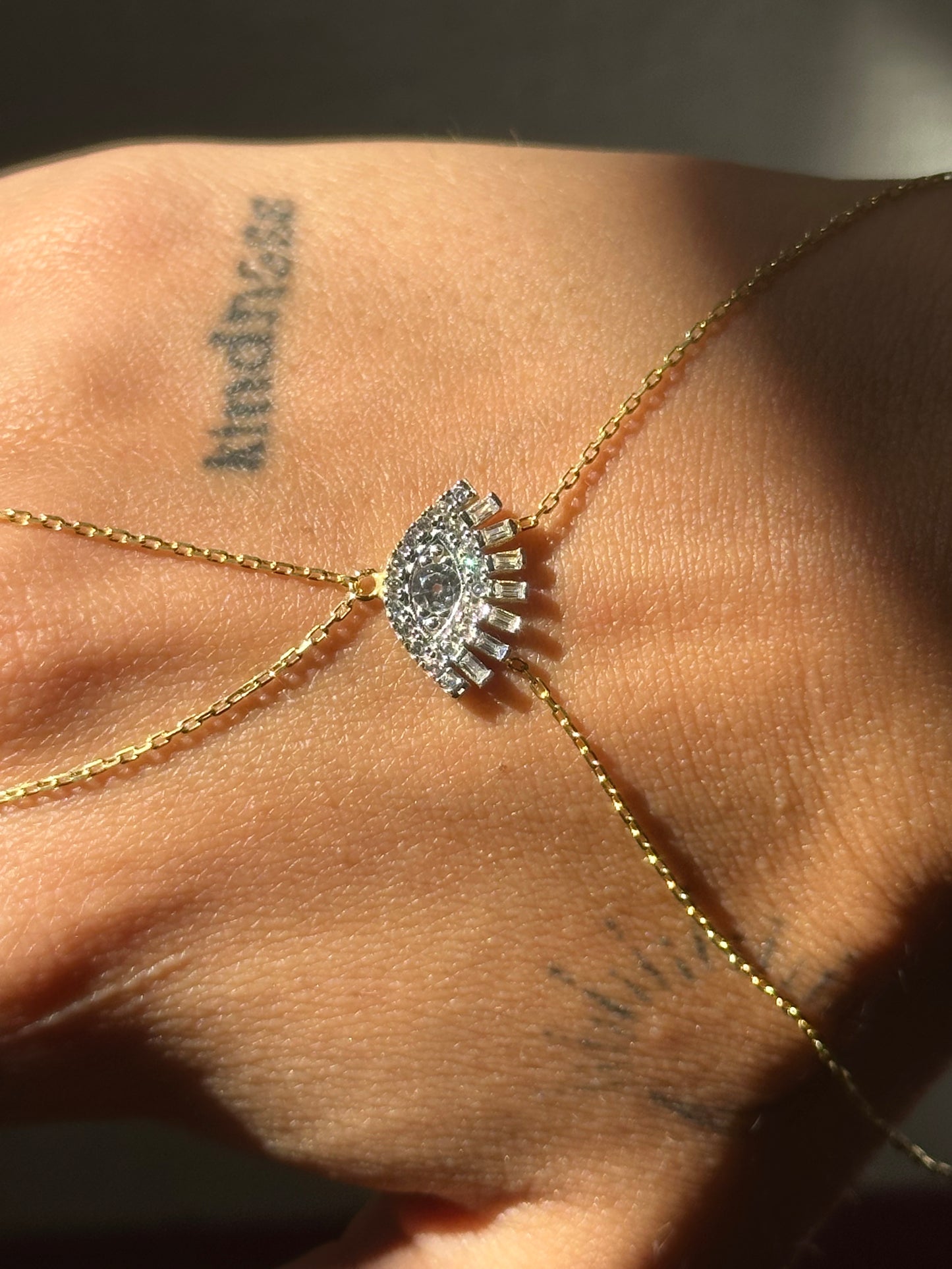 Zeyra Hand Bracelet