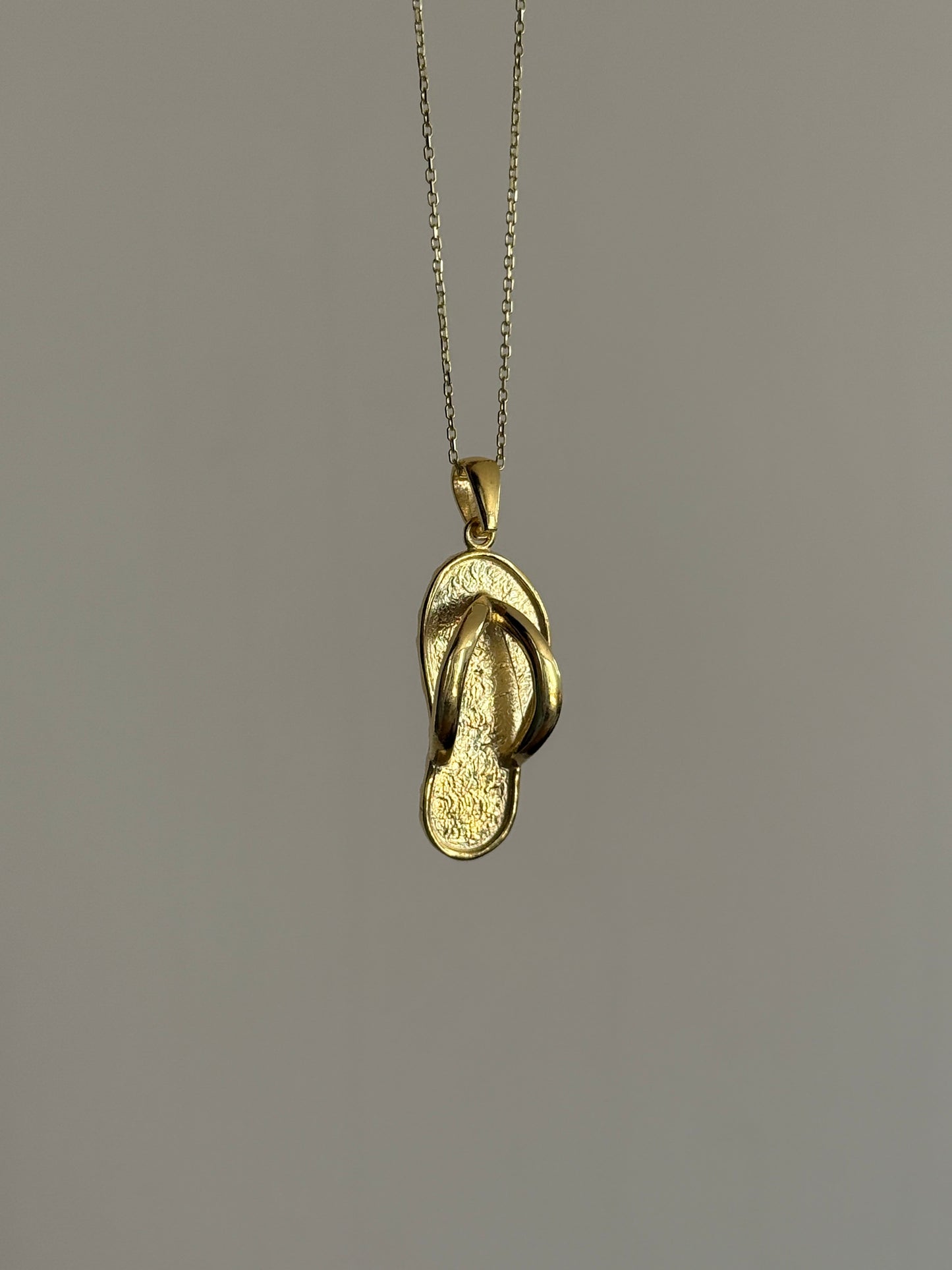 Solé Necklace