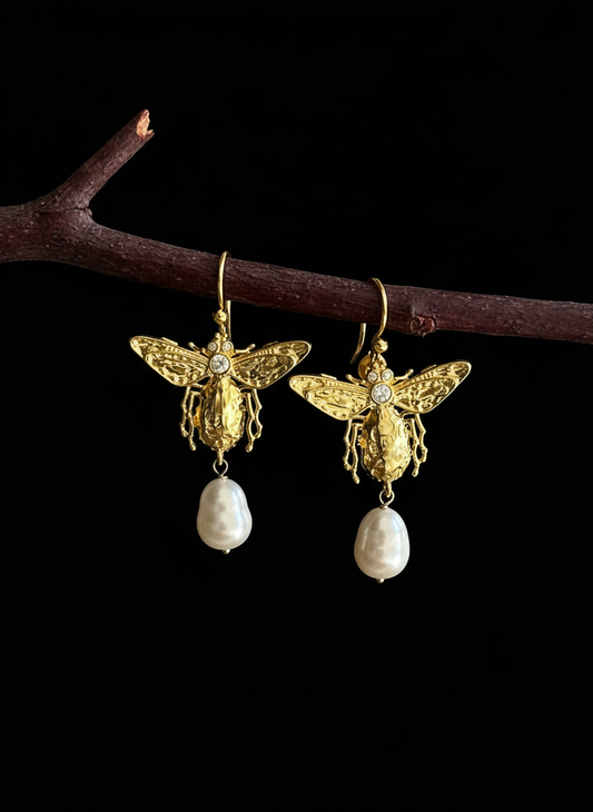 925 Bee pearl earrings