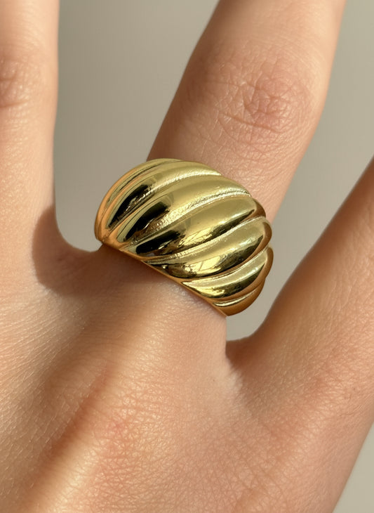 925 Large Chyra Ring