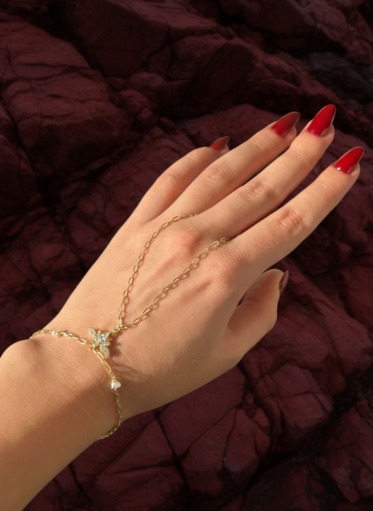 925 Diamond Bee Hand Bracelet