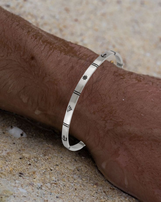 The 925 Sailing Pilot Handcuff
