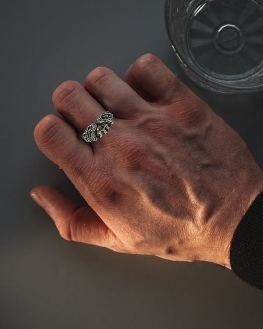 The 925 Medusa’s Eyes ring