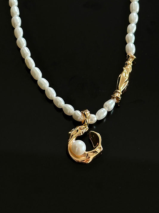 The 925 koi pearl necklace