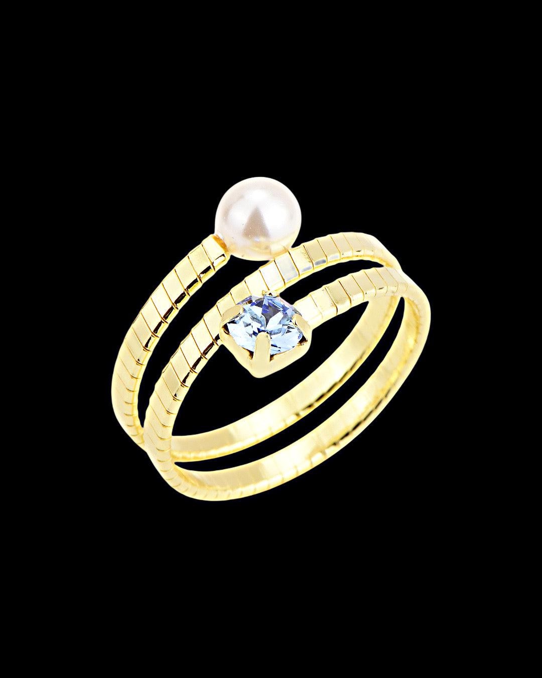 The 925 Swarovski Dream Pearl ring