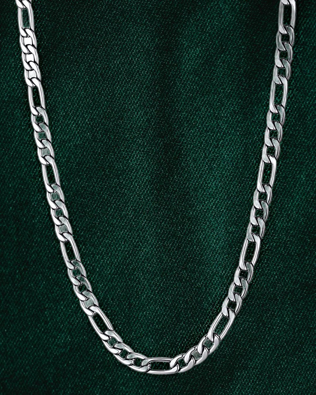 The 925 Figaro chain