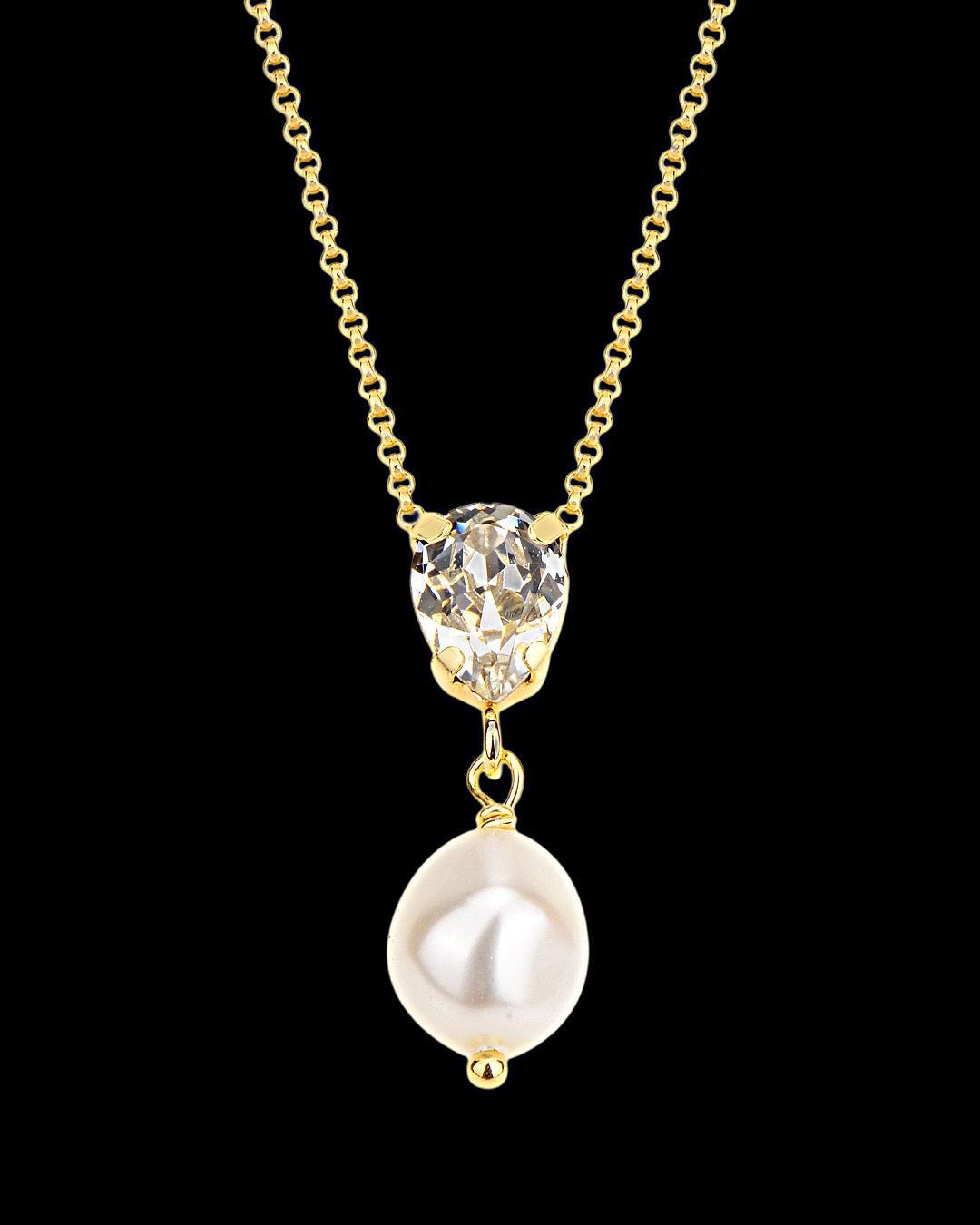 The 925 Drop Swarovski Pearl necklace
