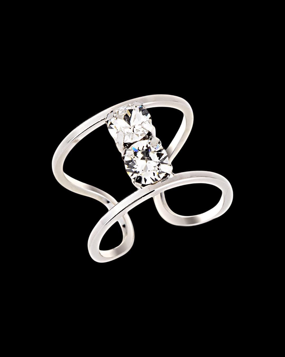 The 925 Swarovski Venüs ring