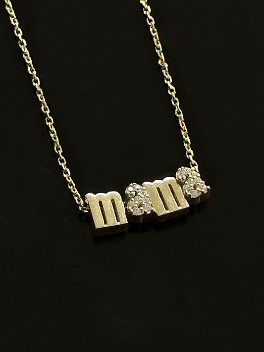 The 925 “Mama” necklace
