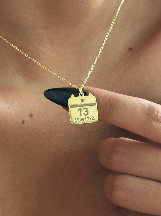 The 925 customized “Save the date” necklace