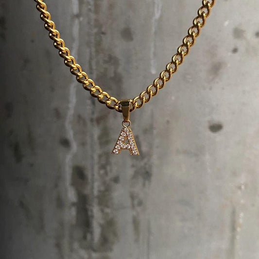 The 925 Curb Chain Zircone Letter Necklace