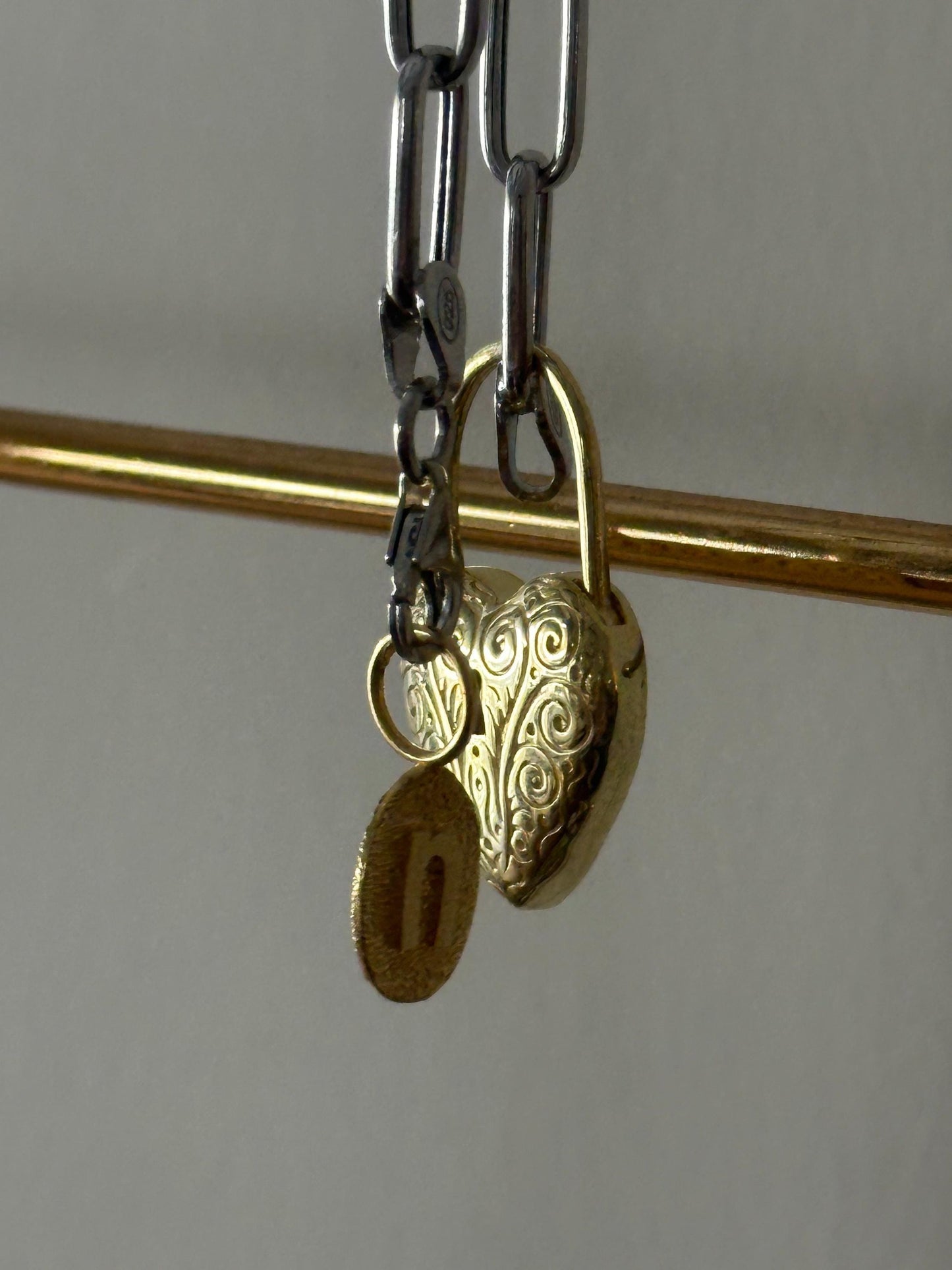 The 925 Vintage Heart Charm Lock