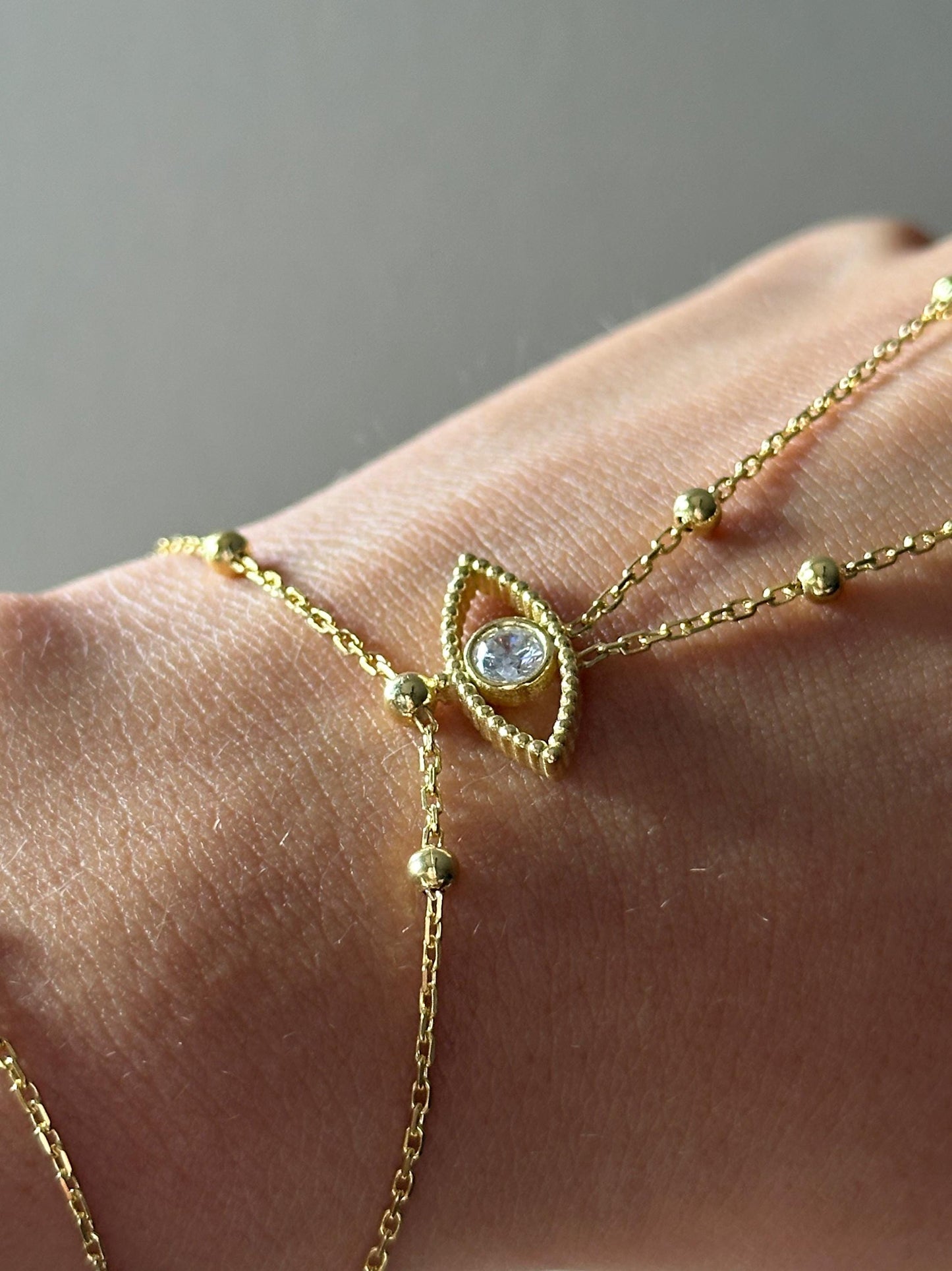 The 925 Eye Sign handcuff