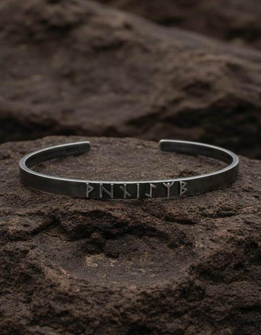 The 925 Viking Handcuff