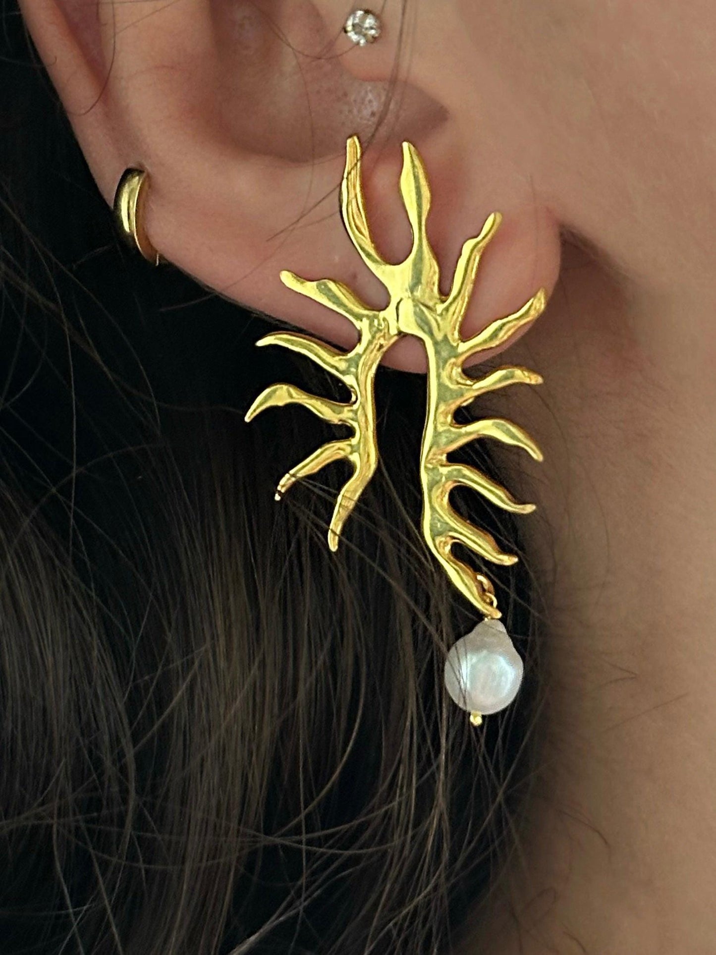 The 925 Pale earrings