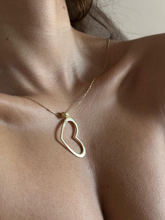 The 925 Pure Heart necklace