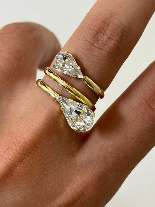 The 925 Swarovski Grace ring