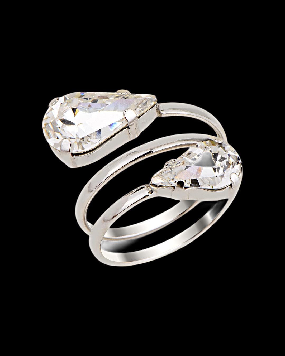 The 925 Swarovski Grace ring