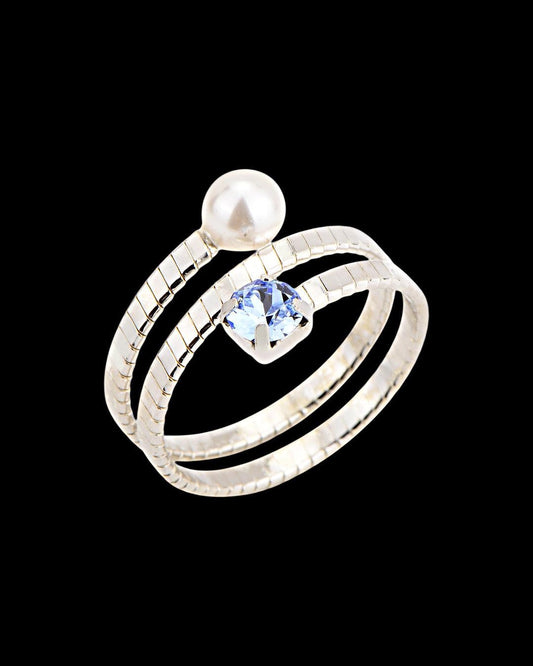 The 925 Swarovski Dream Pearl ring