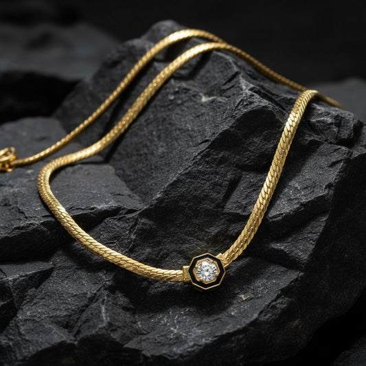 The 925 tiara necklace