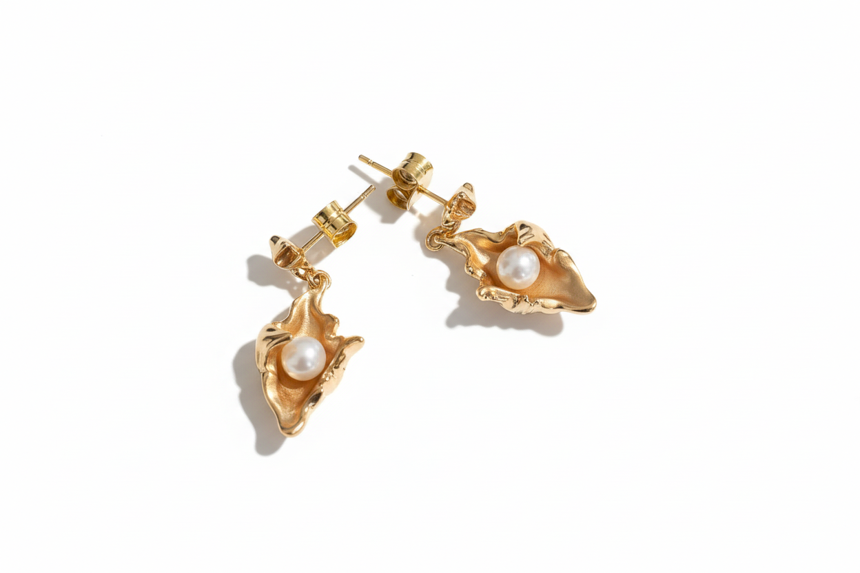 The 925 Mother of Pearl Earrings