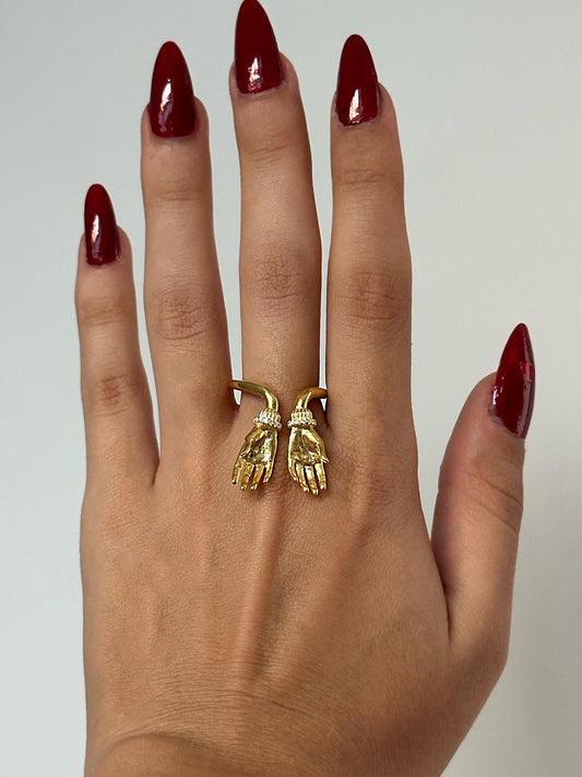 The 925 Mystic Hand ring