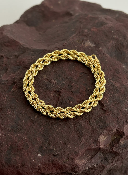 Twist zincir bileklik