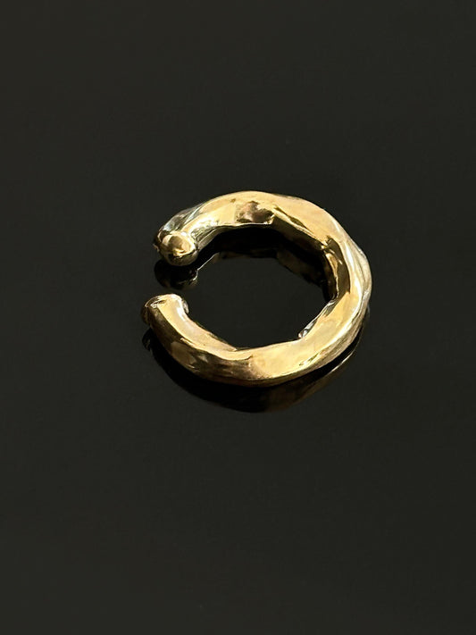 Gravity Shift Ear Cuff