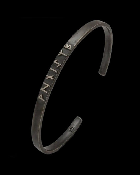 The 925 Viking Handcuff