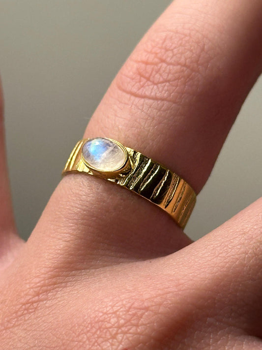 The 925 Natural Stone Timeless Ring