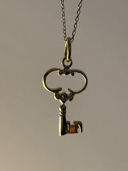 925 Key of Desire necklace