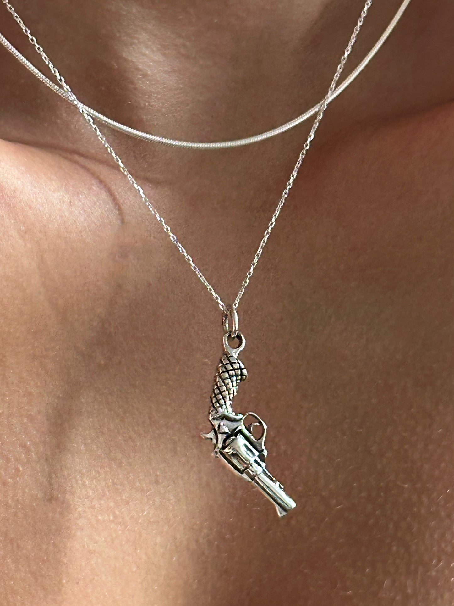 925 Gun necklace