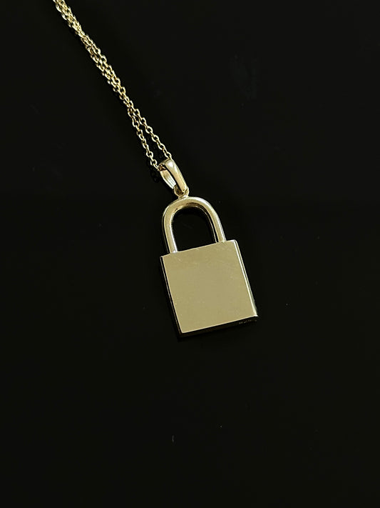 925 Locked Down necklace