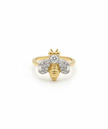 Bee little finger ring