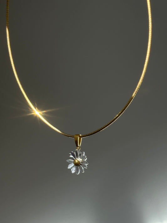 Daisy choker necklace
