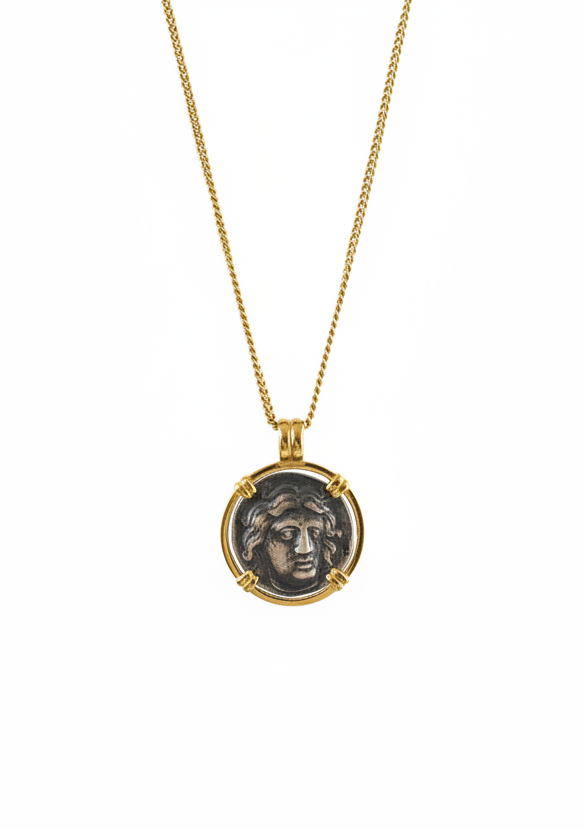 Medusa'nın ilk aşkı kolyesi