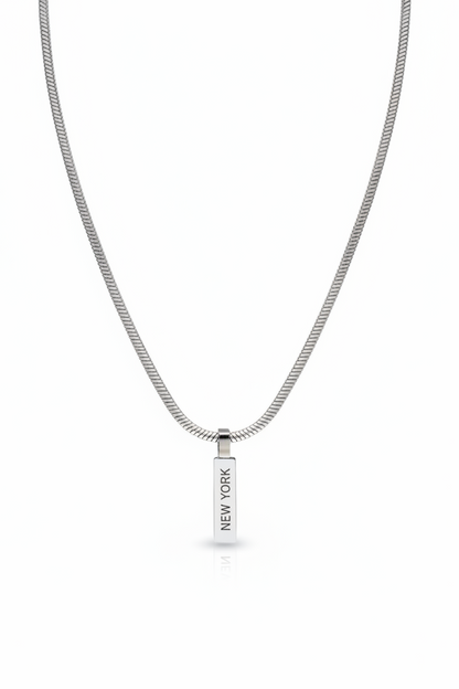 Minimal Plaque Necklace